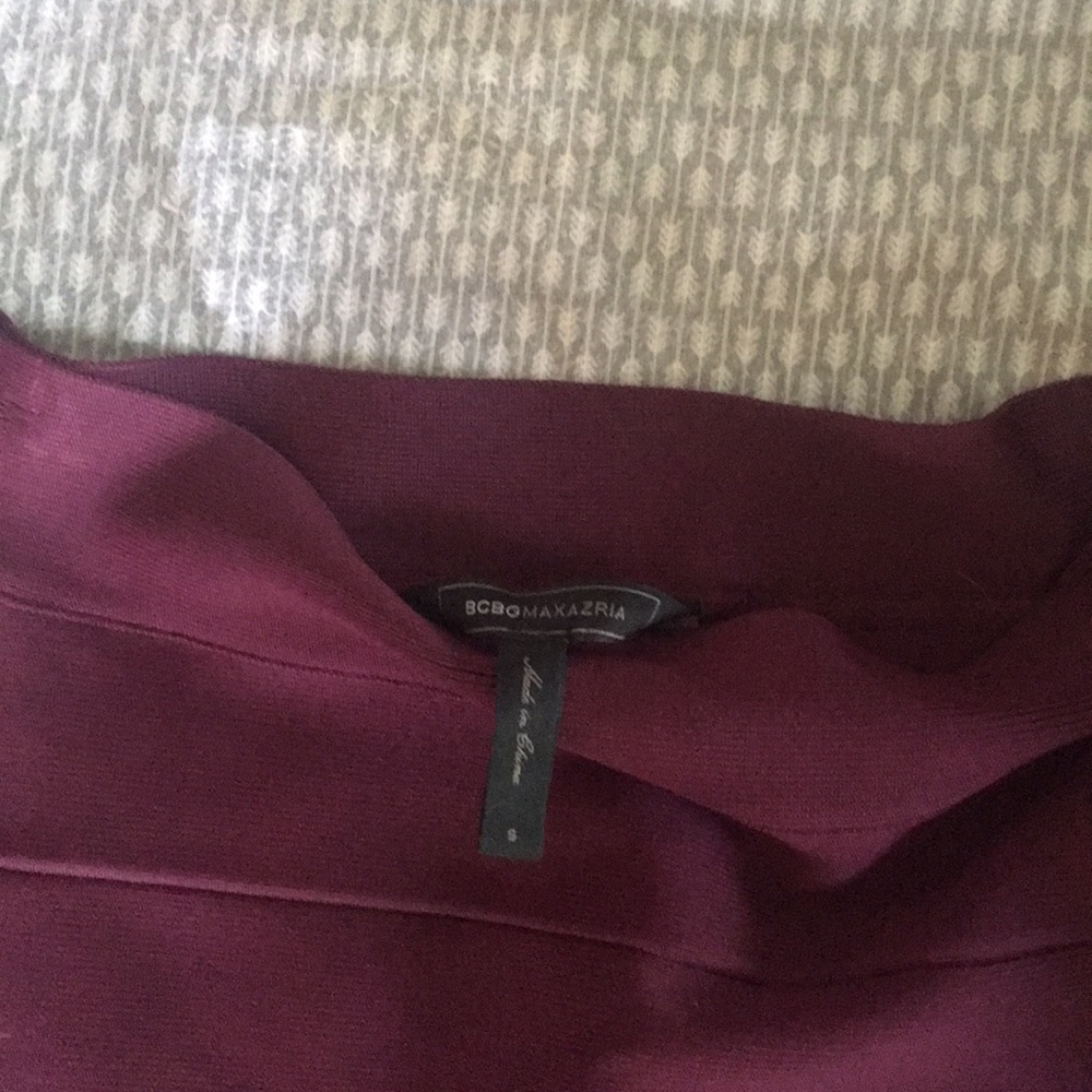 BCBGmaxazria body con skirt